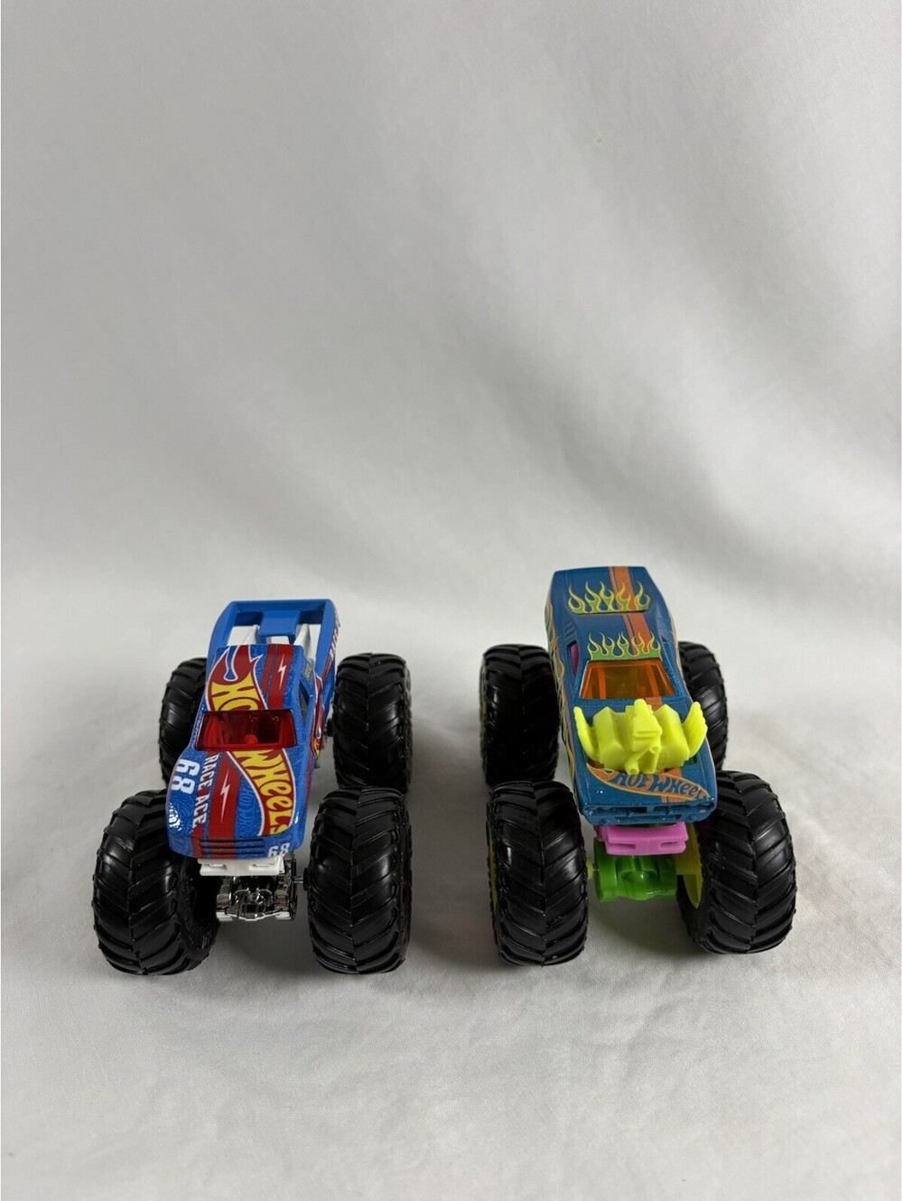 Hot Wheels Monster Trucks Race Ace Rodger Dodger Vehicles Bundle